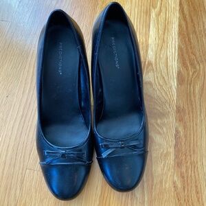 Comfort Plus by Predictions Women's Karmen Pump 9W